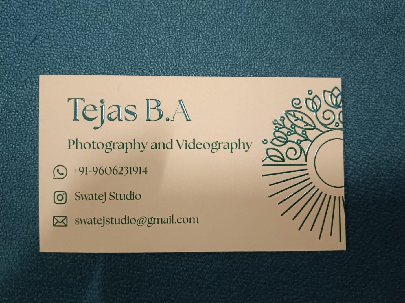 Visiting Card 6 - AM Digital Prints